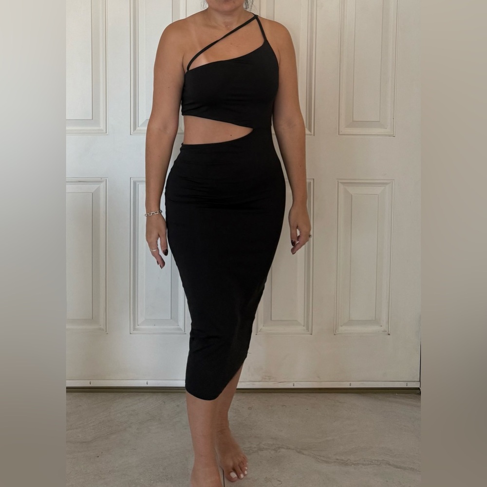 H&M Black Midi Dress
